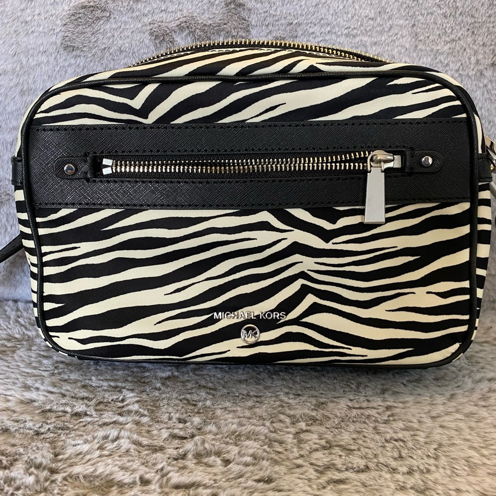 Michael Kors Zebra Print crossbody - Black and White